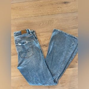 American Eagle Flare Jeans Distressed Women Size 4